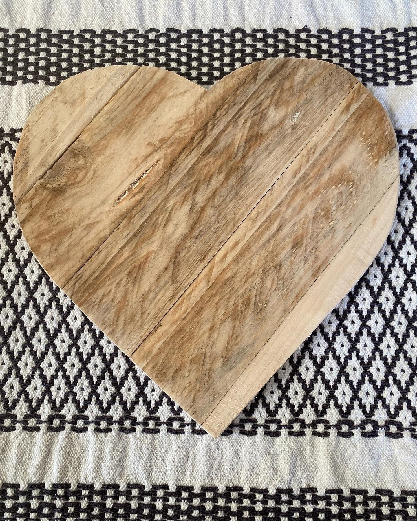 Rustic Reclaimed Wood Hanging Heart Decoration
